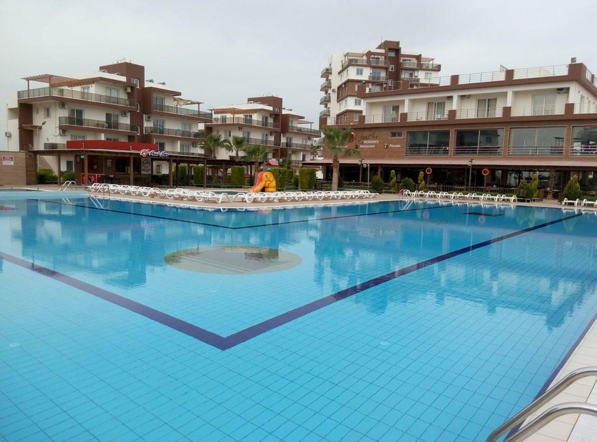 Long Beach Holiday Apartments Trikomo Bagian luar foto