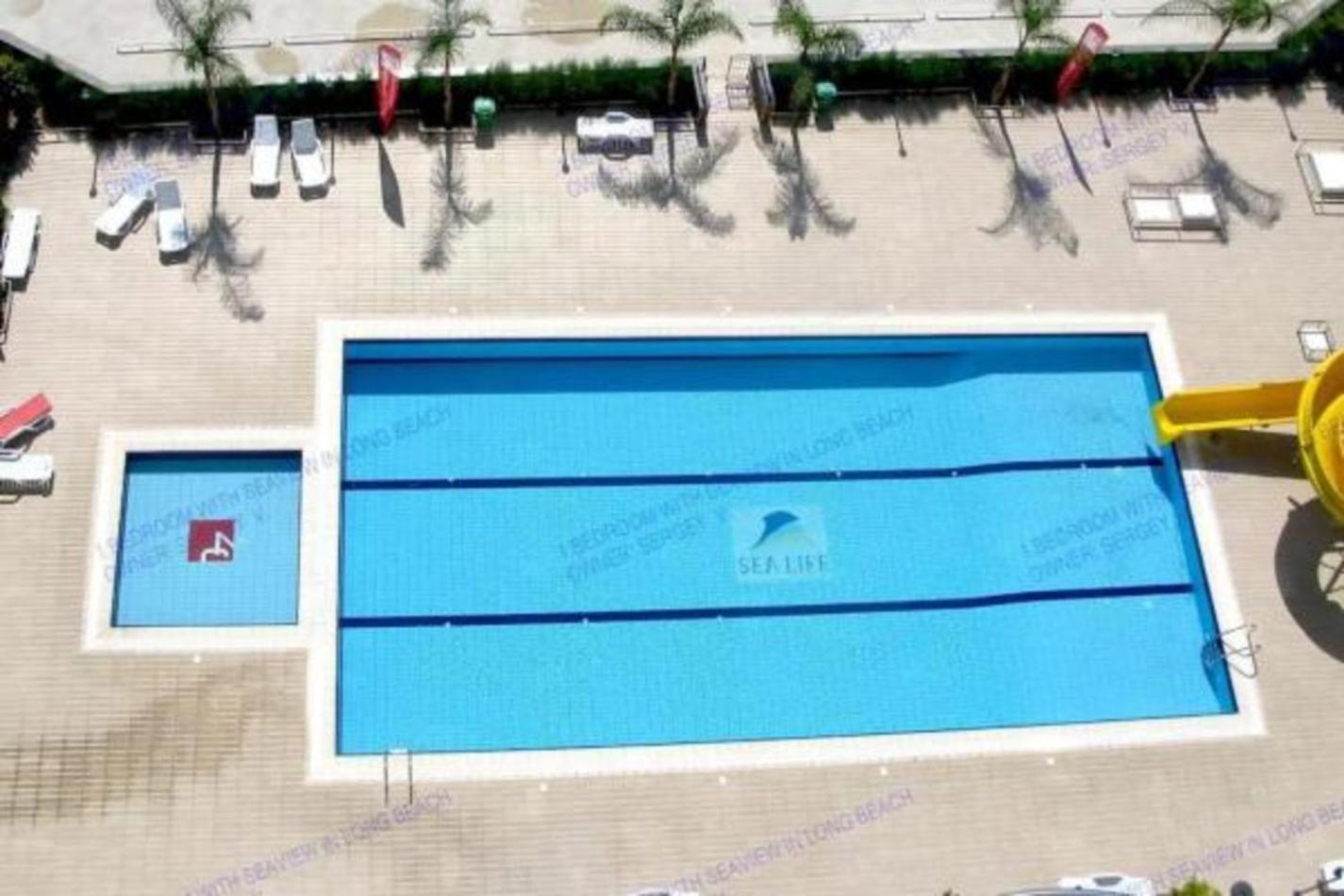 Long Beach Holiday Apartments Trikomo Bagian luar foto